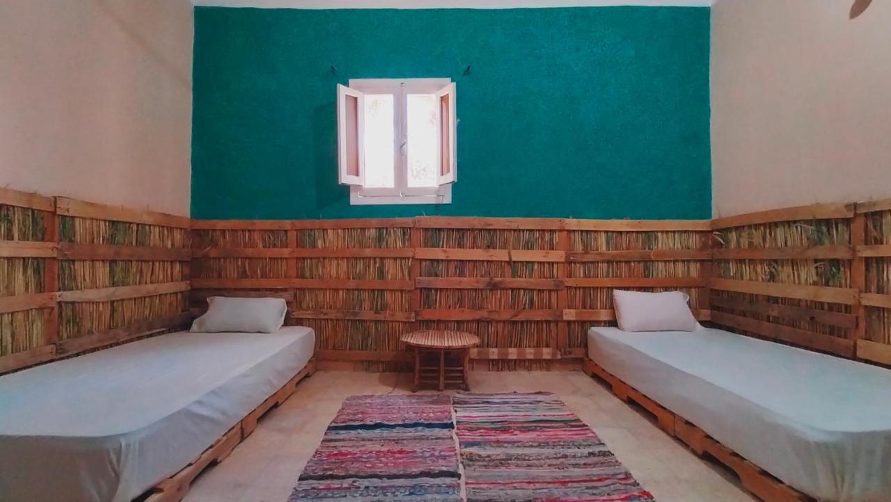 Hostel Agpen Teswa Siwa Oasis Exterior foto